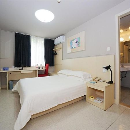 Jinjiang Inn Guilin Qixing Road מראה חיצוני תמונה